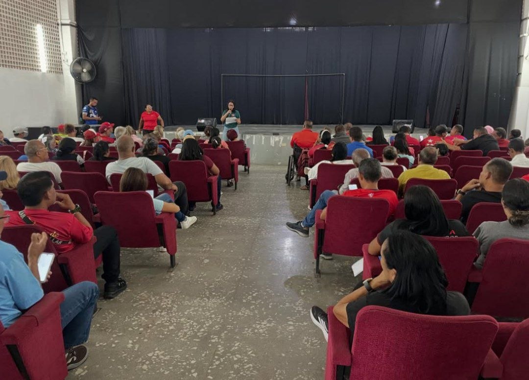 Fortalecen el autogobierno comunal y articulan despliegue del Plan Venezuela Energía y Vida en Roscio